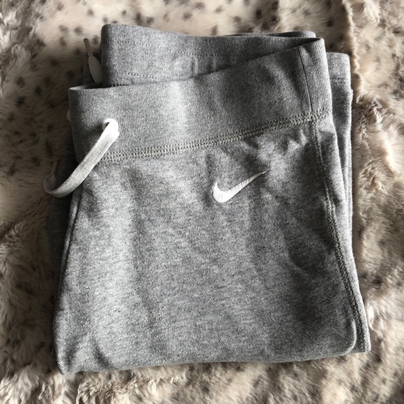 Nike Pants - Nike Women’s Sweatpants